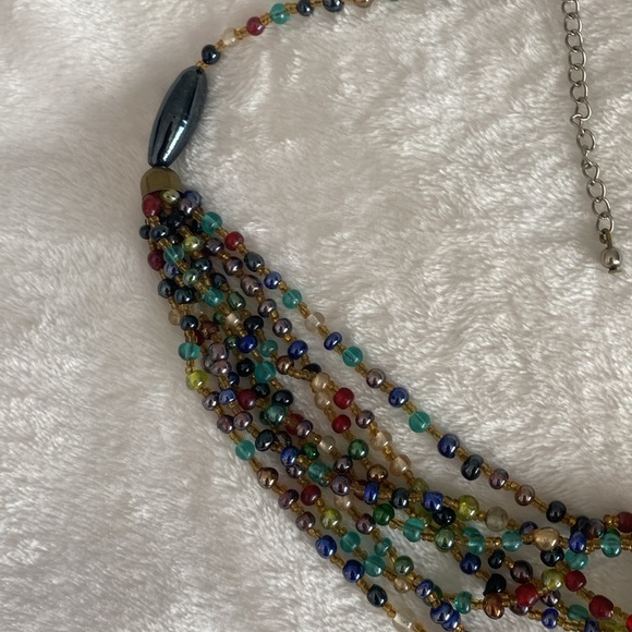 Beaded multicoloured necklace - Picture 8 of 12